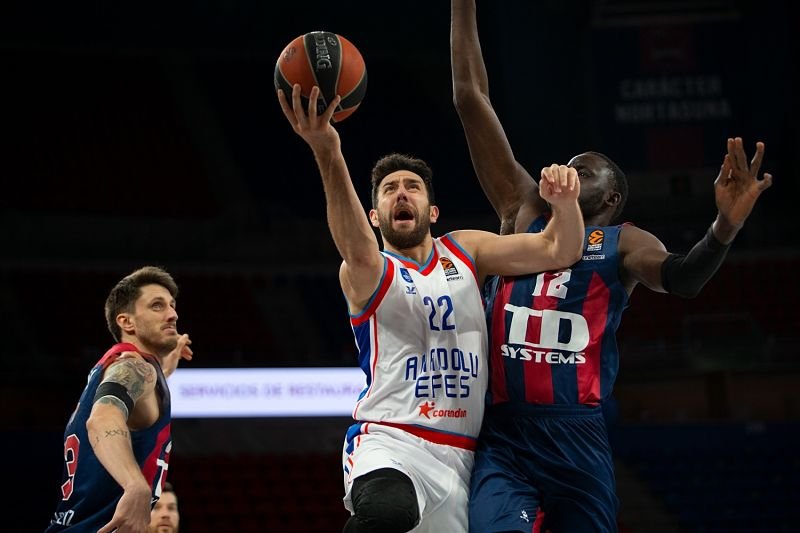 Vorhersage für Anadolu Efes - Baskonia (Euroleague, 14. 12.)