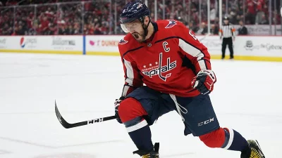 Ovechkin hat einen Hattrick erzielt und ist Jagr dicht auf den Fersen