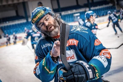 Jagr erklärt Gretzky in der Auslandsshow, warum er noch spielt