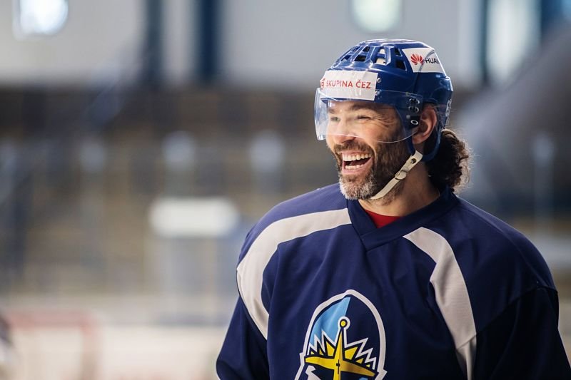 Jagr macht sich über die Schiedsrichter lustig